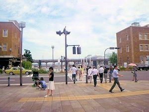 日本大通り駅