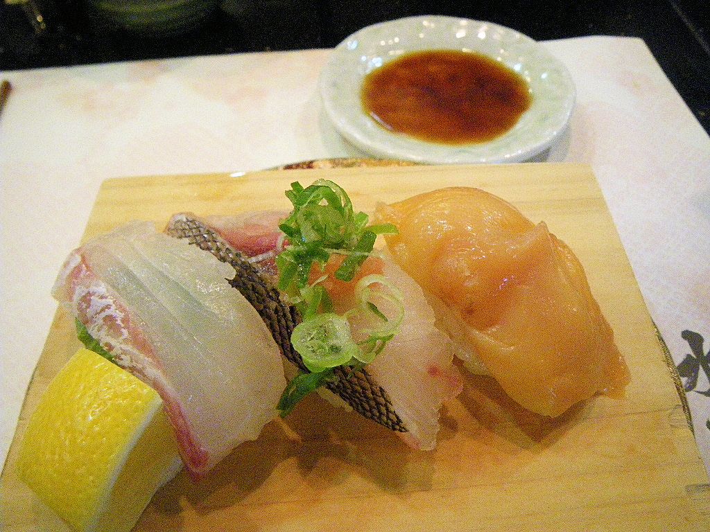 すし3