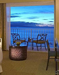 ラハイナホテル