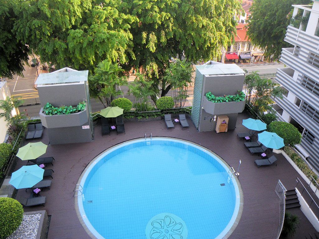 カトンホテルプール