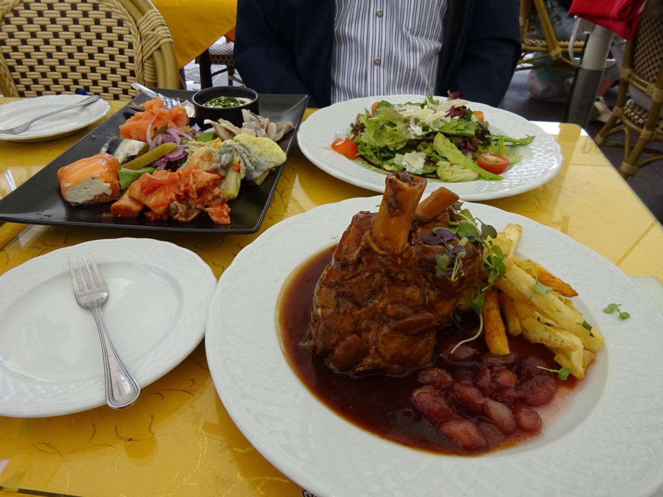 エストニアタリンで観光ごはん