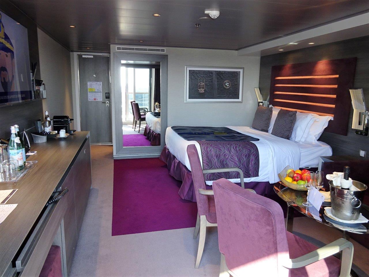 ヨットクラブのお部屋