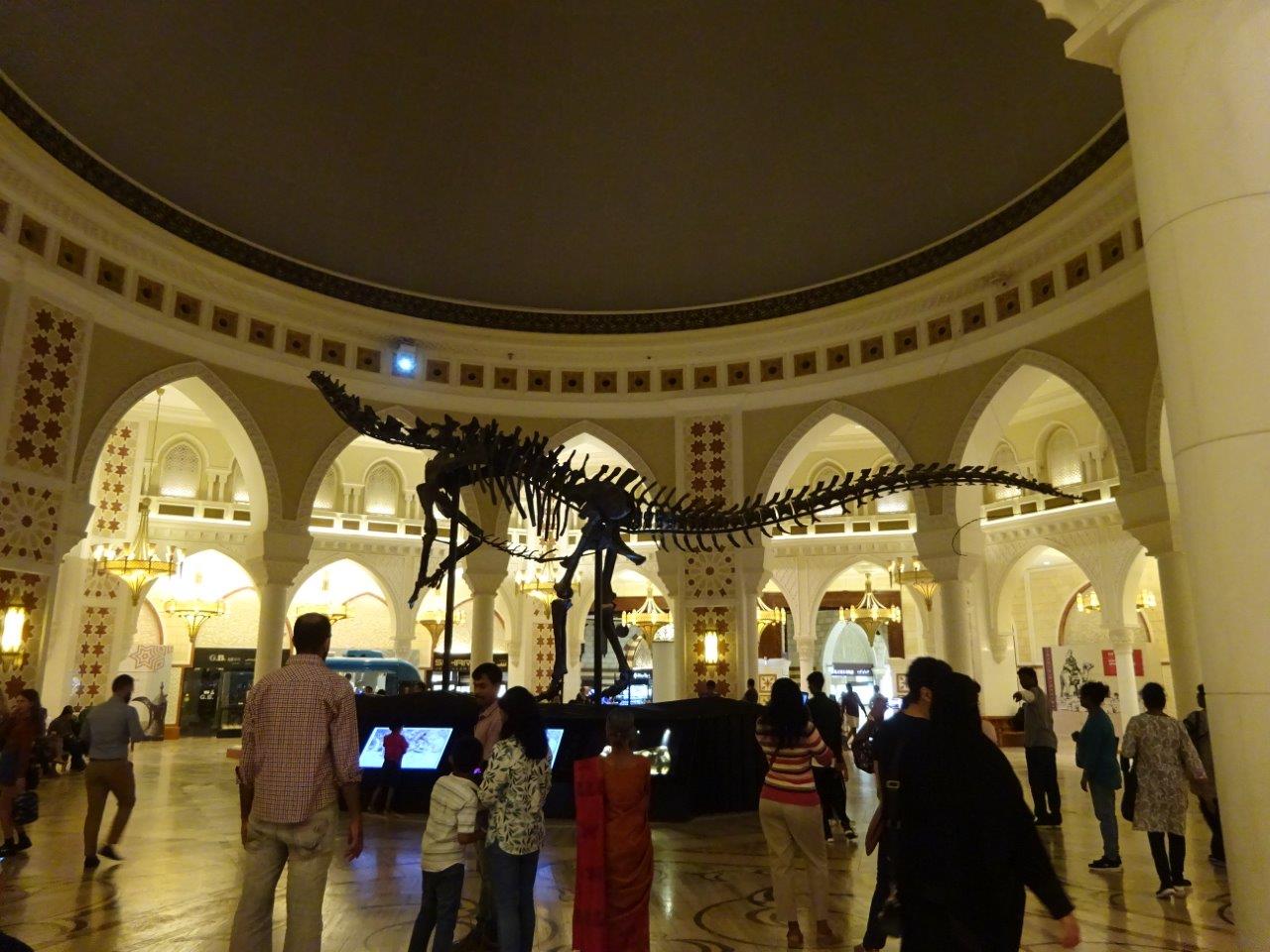 ドバイモールの恐竜